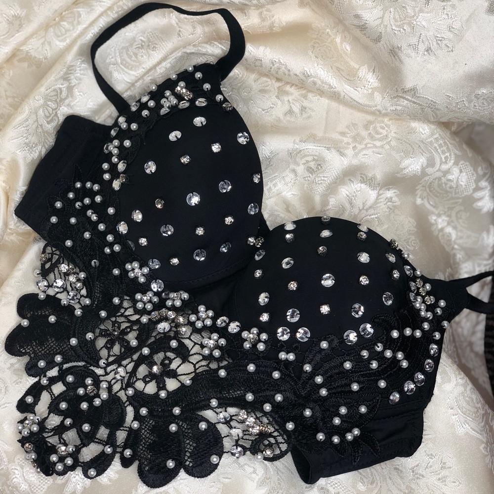 Black bustier 💋